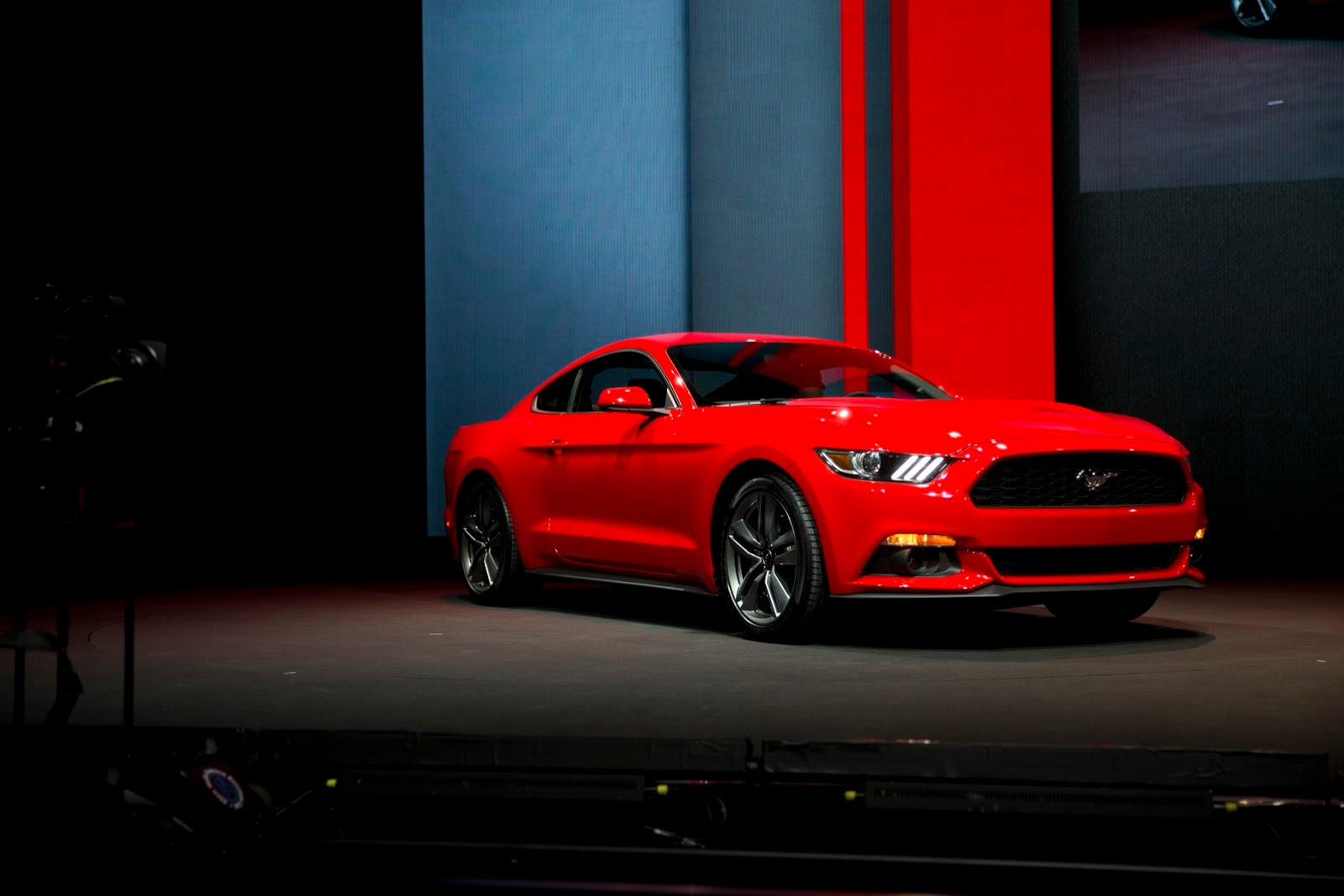 [2015-Ford-Mustang-Live-55%255B2%255D.jpg]