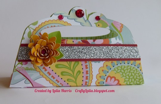 Cricut Artiste purse with Rolled Rose, Chantilly paper & Glitter gems