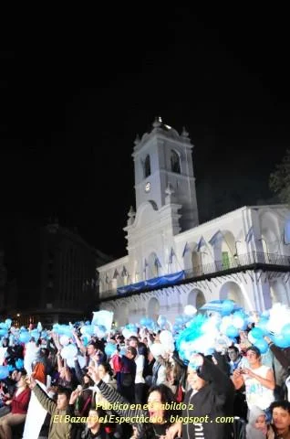 Público en el Cabildo 2.jpg