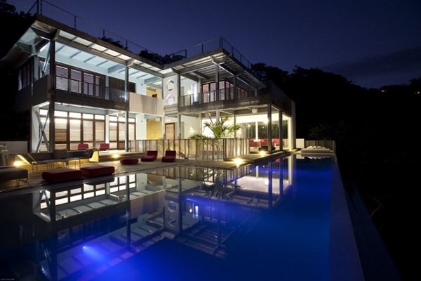 Casa torcida /arquitectos spg fachada-moderna-casa-torcida-de-spg-architects