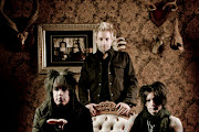 Sixx: A.M.