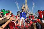 Justin+Bieber+Tapes+Disney+Parks+Christmas+tHW4bStG35Hl.jpg