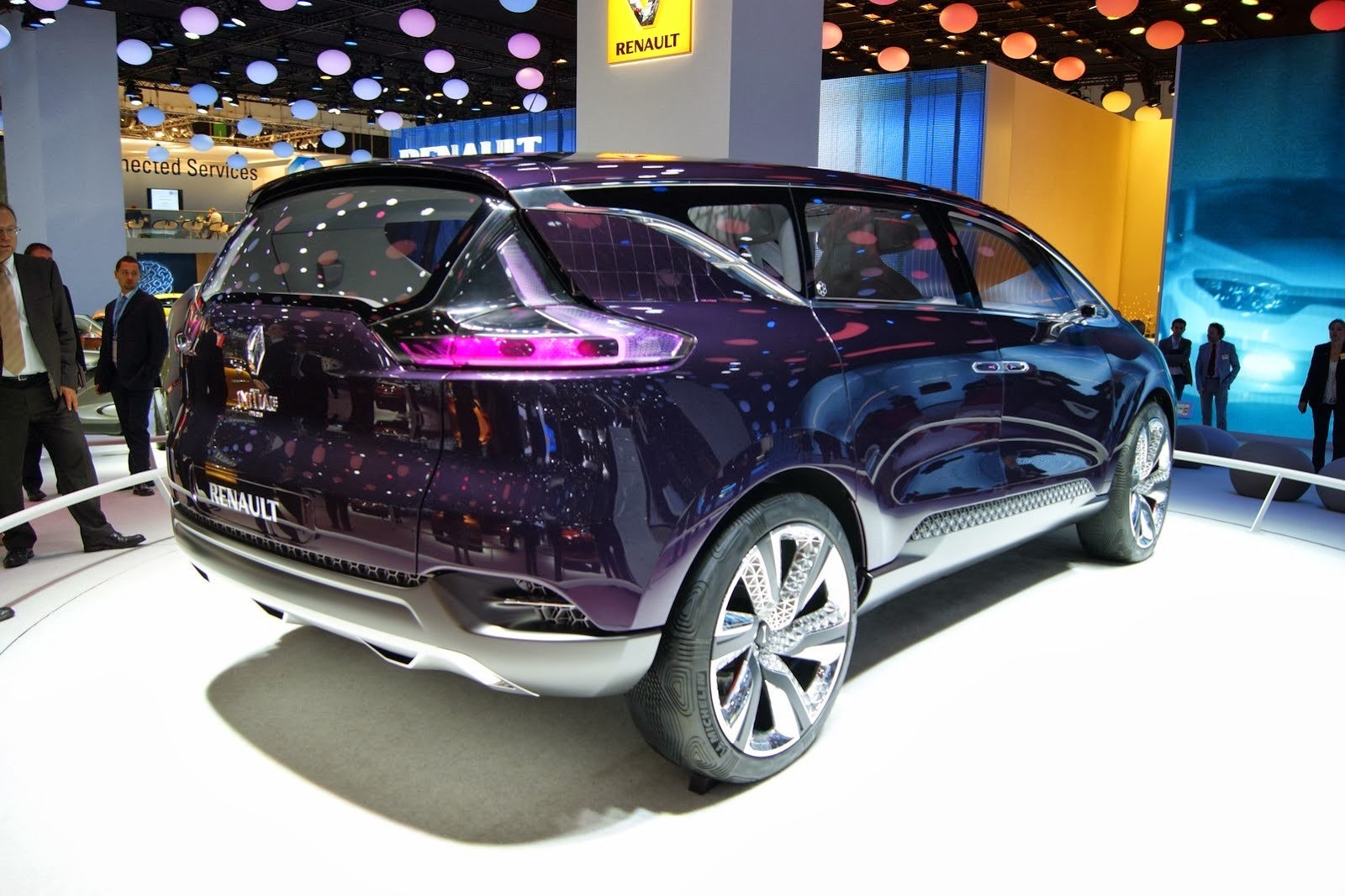 [Renault-Initiale-Paris-Concept-3%255B2%255D.jpg]