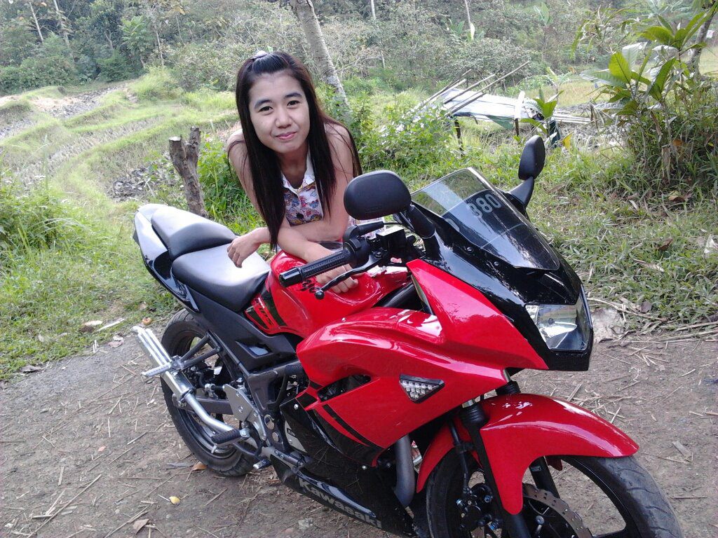 WAJIT EKA BLOGSPOT Cewek Kawasaki Ninja RR 4