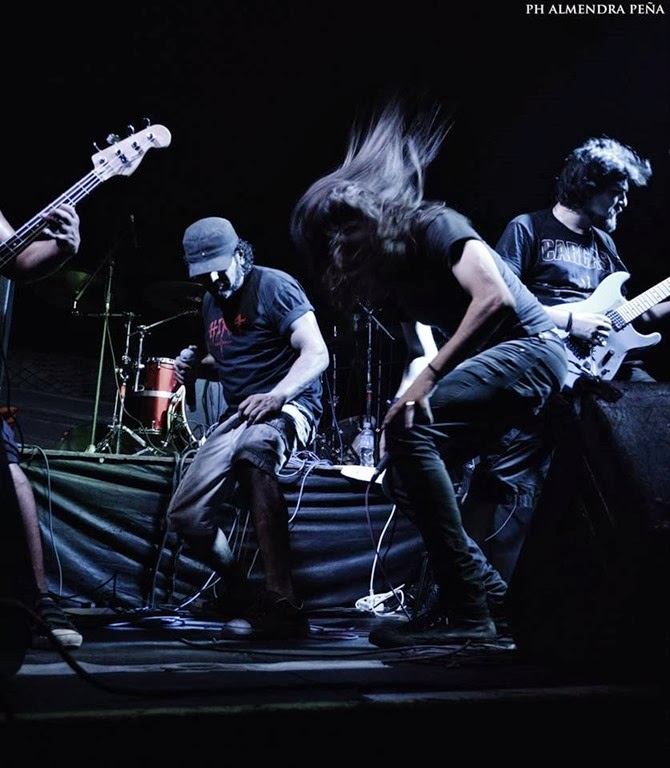 [1546057_1443315845884764_1933988500_n%255B2%255D.jpg]