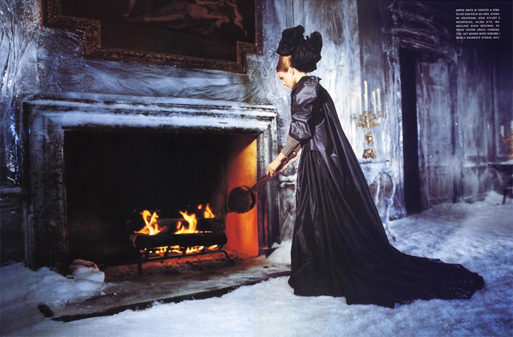 [vogue-italia-october-2002-5%255B4%255D.jpg]