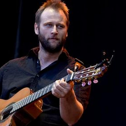 Stein Torleif Bjella