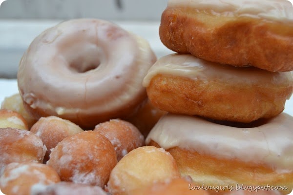 Maple-Glazed-Donuts (2)