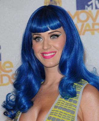Katy Perry crazy hair ideas