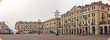 Piemonte_Cuneo_PiazzaGalimberti_panorama