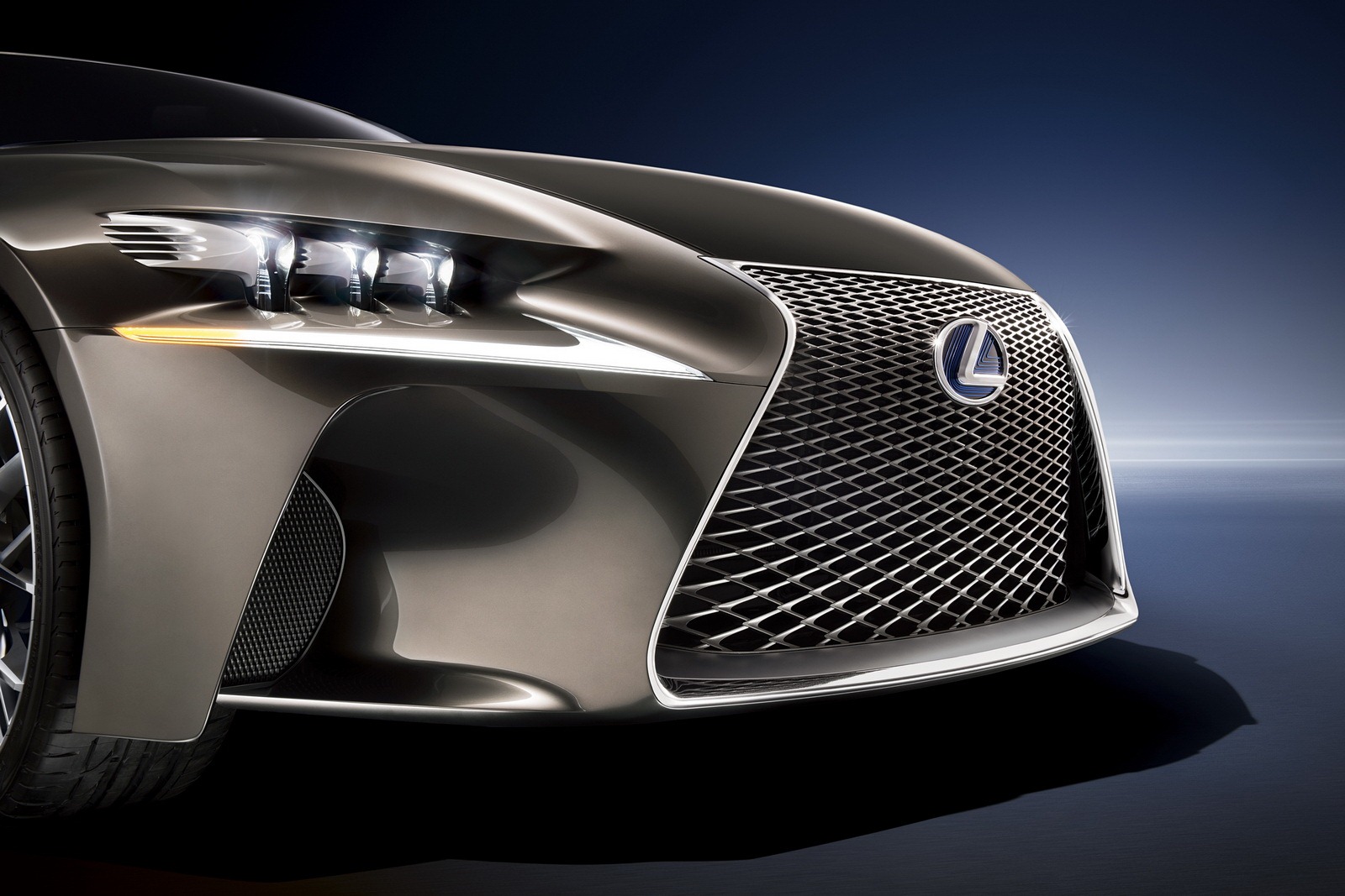 [Lexus-LF-CC-5%255B3%255D.jpg]