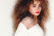 Ella Eyre