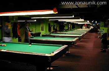 [Billard%255B3%255D.jpg]