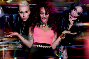 StooShe