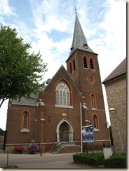 Martenslinde, Martenslindestraat: Sint-Martinuskerk