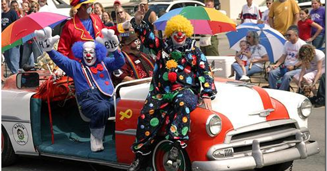 The Flying Pie: Here Comes The Clown Car