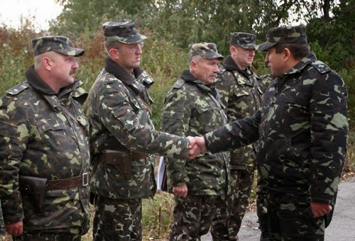 Военнослужащие украинской армии во время учений