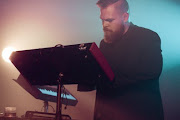 Com Truise