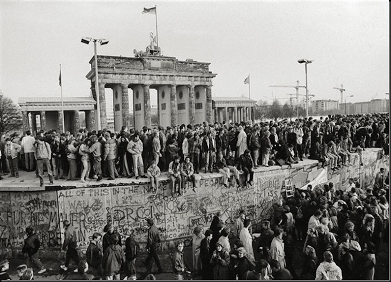 Face to the Wall, Berlin, November 10, 1989
