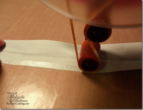 apply glue to ribbon-500
