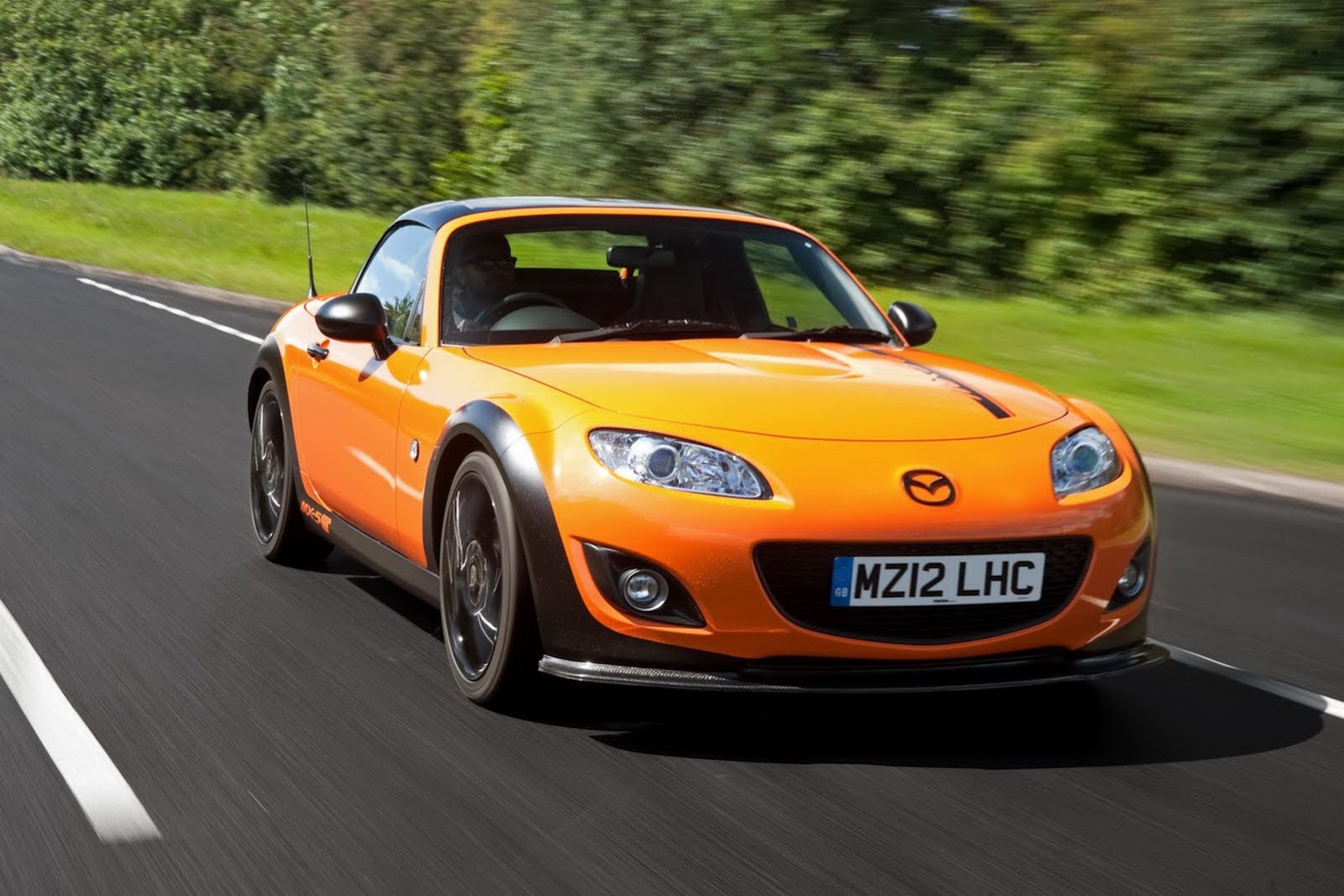 [Mazda-MX-5-GT-3%255B2%255D.jpg]