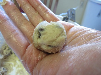 cookie dough cupcake 066