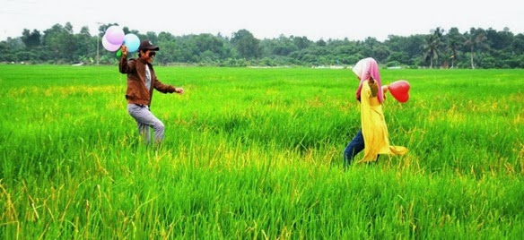 Outdoor Photoshoot di Sawah Bendang