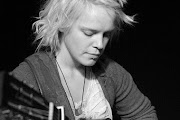 Wallis Bird