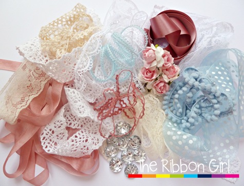 ribbon girl pink and blue prize