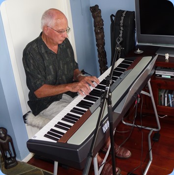 John Perkin jammed-along with the other keyboard players and using the Club's Korg SP-250 digital piano
