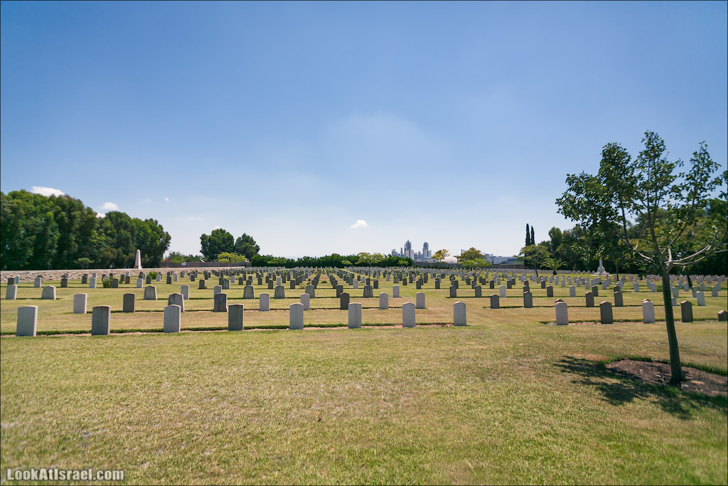 LookAtIsrael.com - Британское кладбище и могила Гарри Поттера в Рамле, Израиль | British cemetry and Harry Potter burial at Ramle, Israel