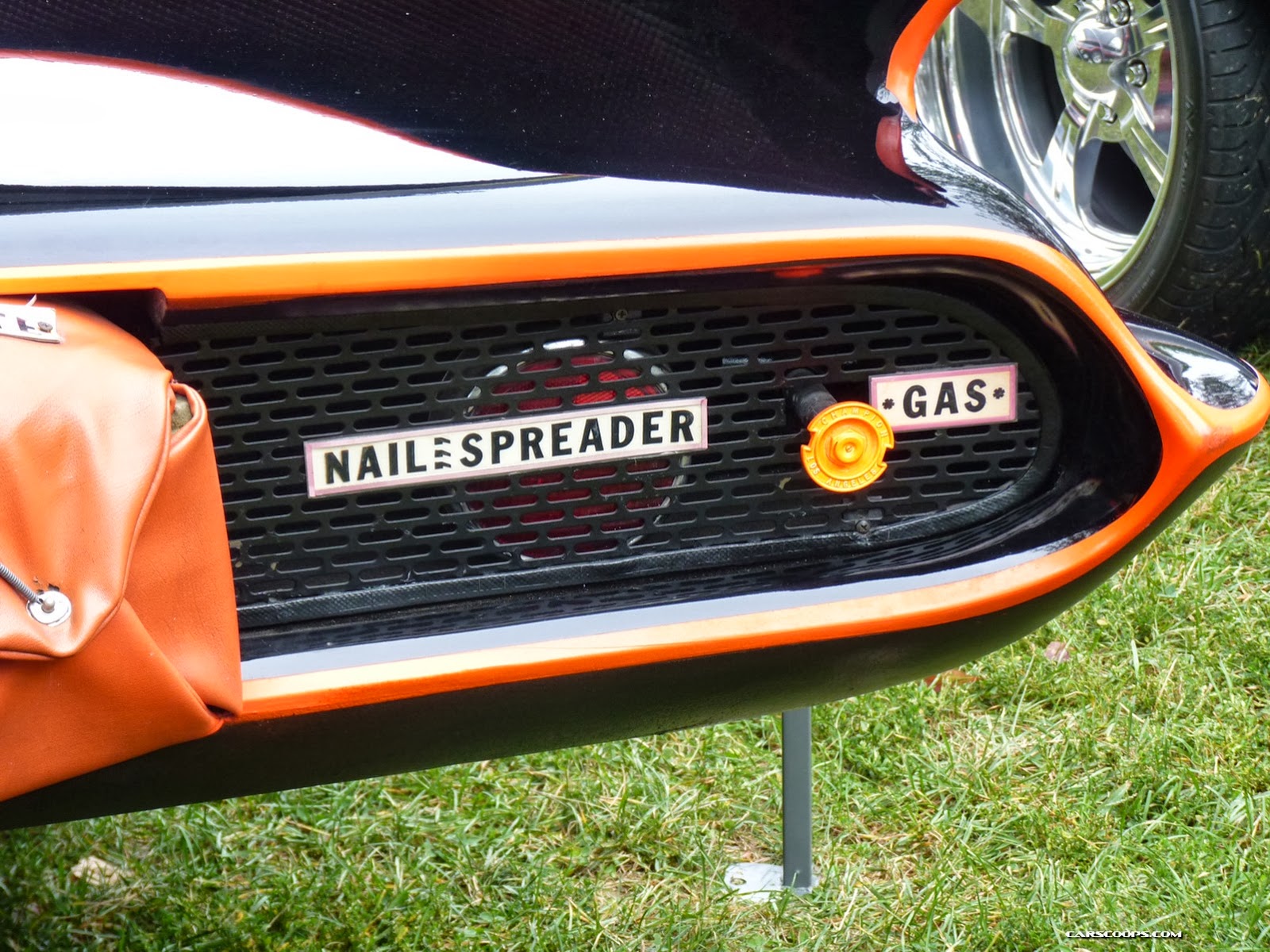 [2013-Boston-Classic-Show-Carscoops74%255B5%255D.jpg]