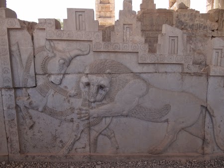 08. Primavara mananca iarna.JPG