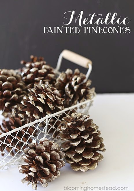 Metallic-Painted-Pinecones-DIY
