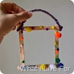 Popsicle stick picture frame @ whatilivefor.net