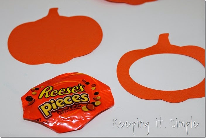 Easy Thanksgiving Candy Pouches (3)