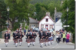 braemar and b&r pipe band