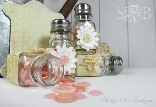 [shabby%2520sewing%2520caddy%25202%255B6%255D.jpg]