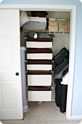organizing a messy closet