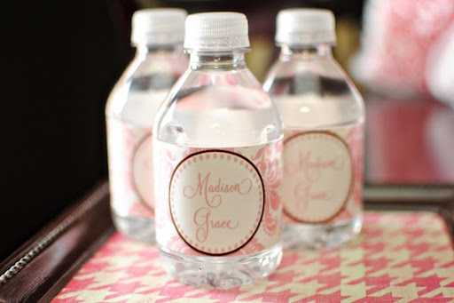 DIY Printable Water Bottle Label She also has a great tip on not having the