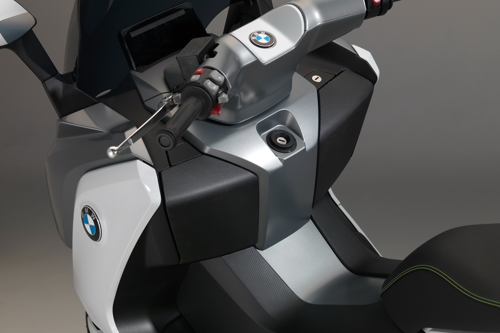 [BMW-Electric-Scooter-52%255B2%255D.jpg]