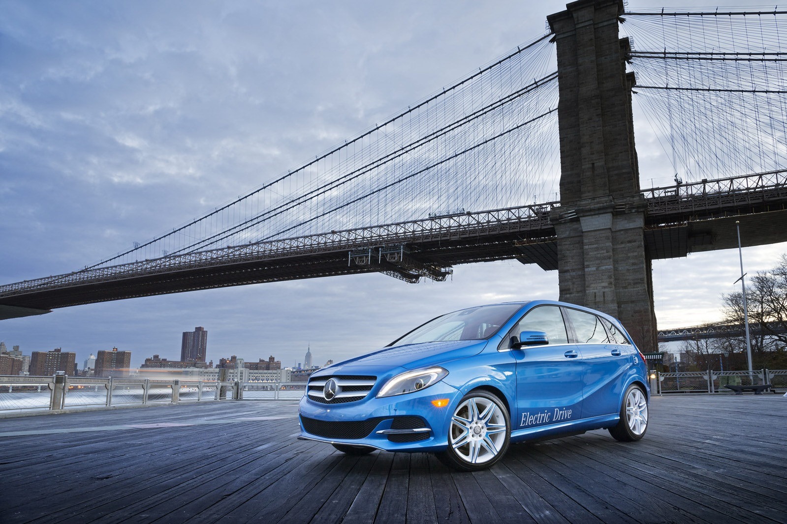 [Mercedes-Benz-B-Class-Electric-Drive-5%255B2%255D.jpg]