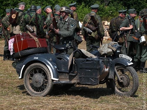 Фестиваль "Поле Боя" под Москвой