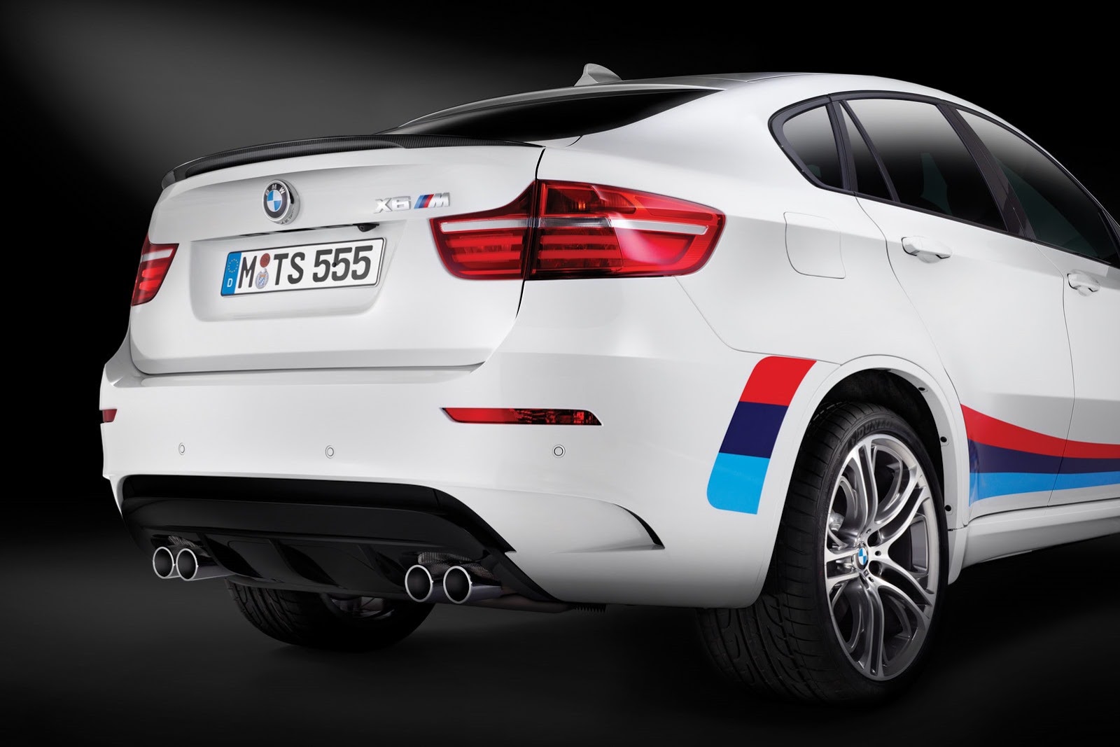 [BMW-X6M-Design-Edition-5%255B2%255D.jpg]