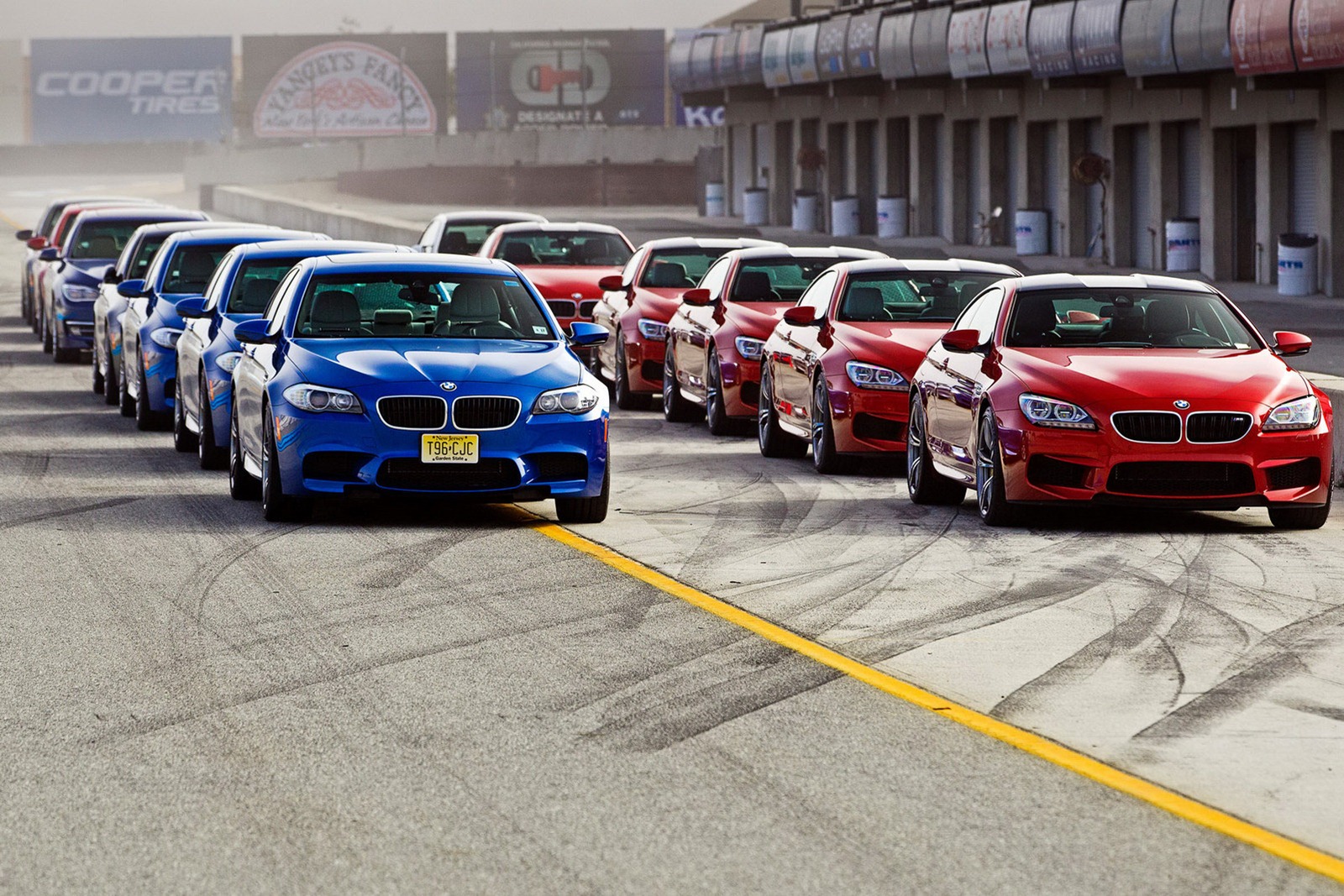 [2013-BMW-M5-M6-10%255B2%255D.jpg]