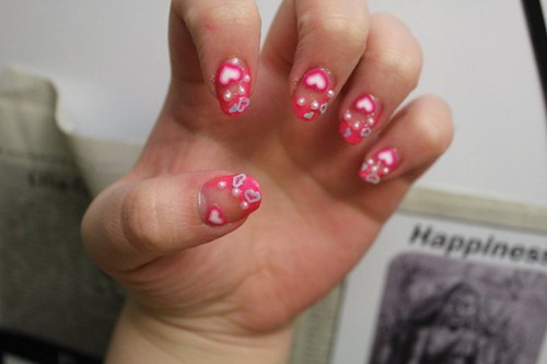 valentines_day_nails_by_ravingpanties-d39fd4a