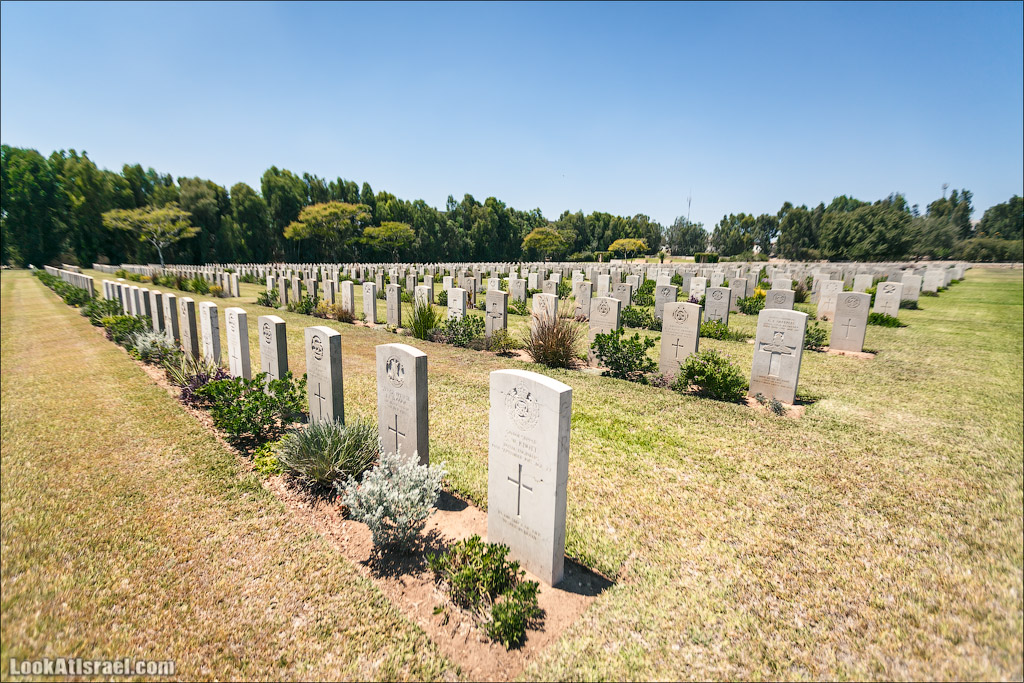 LookAtIsrael.com - Британское кладбище и могила Гарри Поттера в Рамле, Израиль | British cemetry and Harry Potter burial at Ramle, Israel