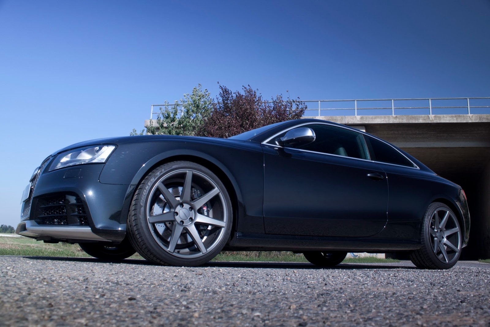 [Audi-RS5-Compressor-2%255B2%255D.jpg]