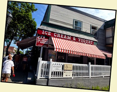 02b - walking Main Street in Bar Harbor - too early for ice cream