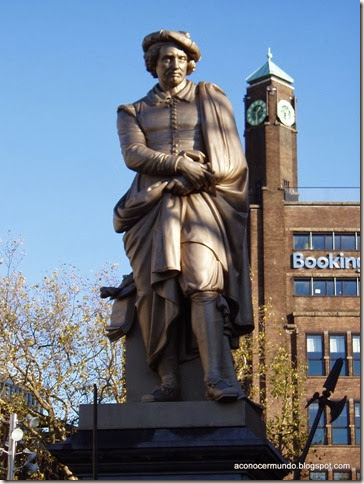 Amsterdam. Plaza de Rembrand. Estatua de Rembrand - PB100665